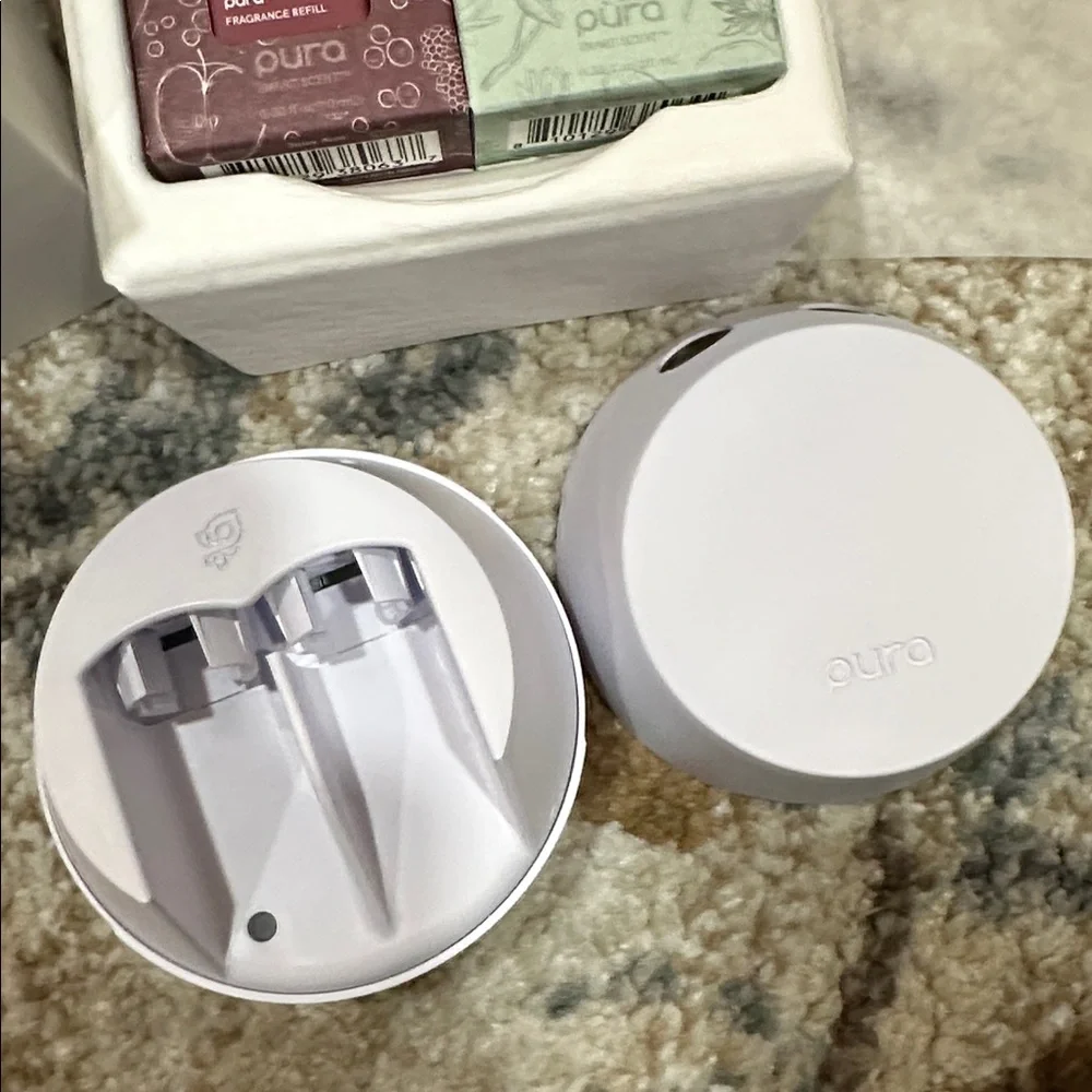 PURA 4 Smart Fragrance Diffuser with Juicy Açaí & Water Lily Refills NEW